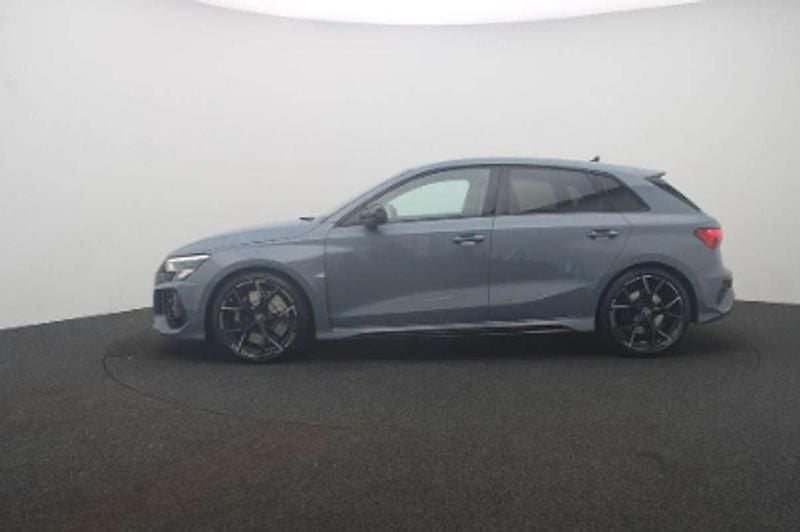 Usado Audi RS3 Sportback 400 CV (294 kW) 2023 Gris Utilitario