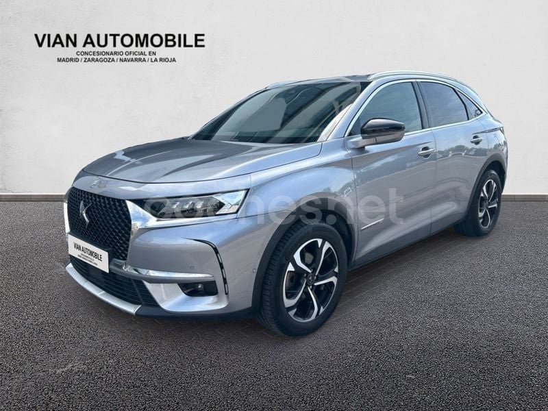 Usado DS Automobiles DS7 Crossback So Chic 225 CV (165 kW) 2018 Gris / plata SUV