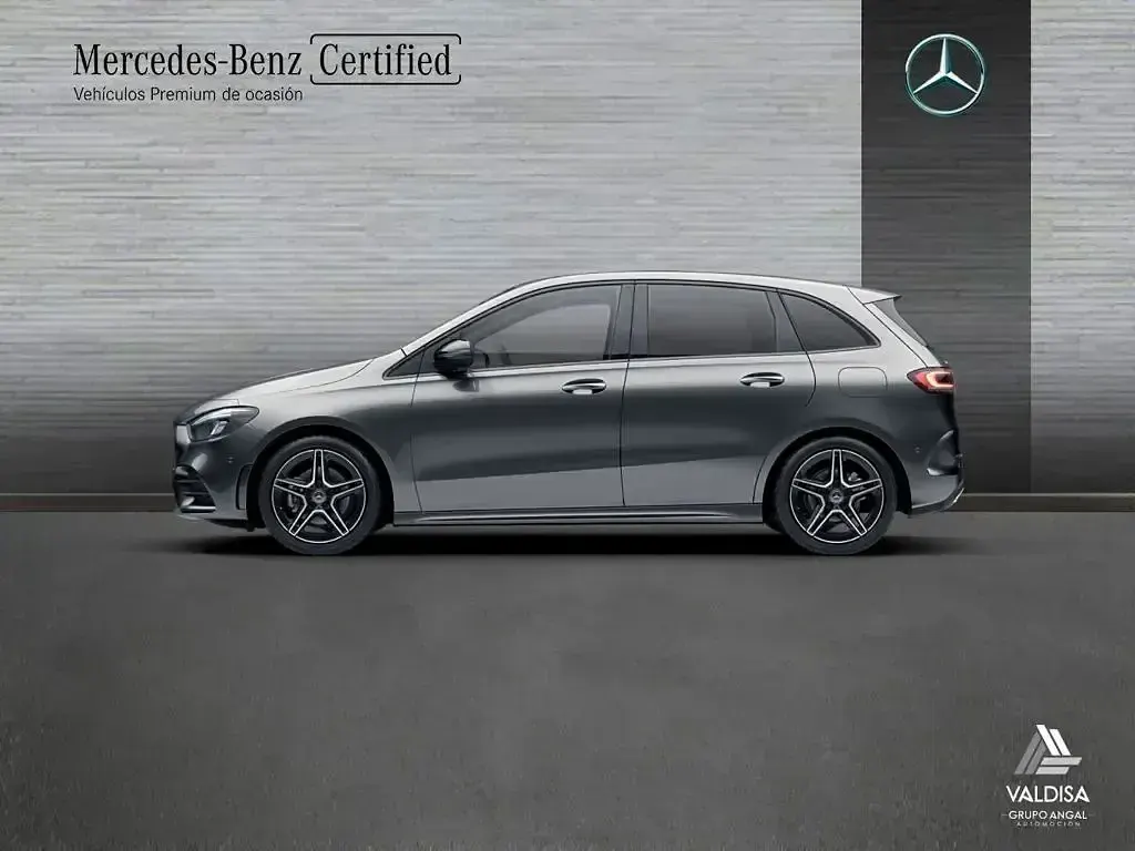 Usado Mercedes B200 150 CV (110 kW) 2022 Gris Utilitario