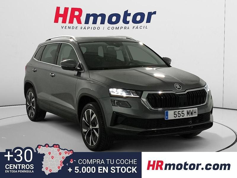 Gris Usado 2024 Skoda Karoq SUV | 27.950 € (Buen precio) - Imagen 1/4
