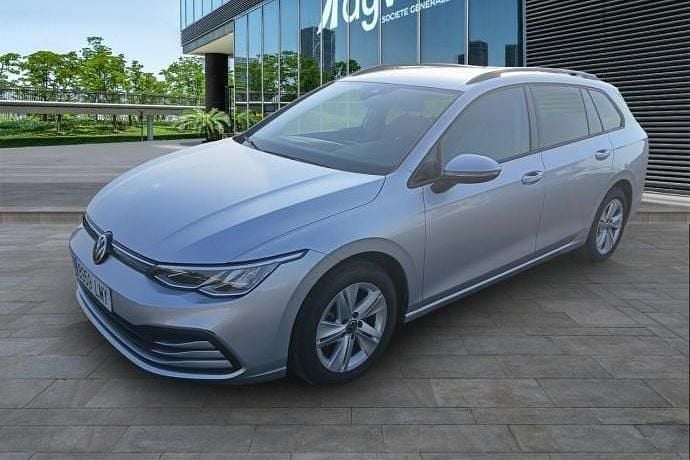 Usado 2021 VW Golf VIII Life Familiar | 21.400 € (Precio justo) - Imagen 1/4