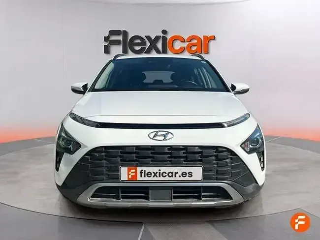 Usado Hyundai Bayon 84 CV (61 kW) 2021 Blanco SUV