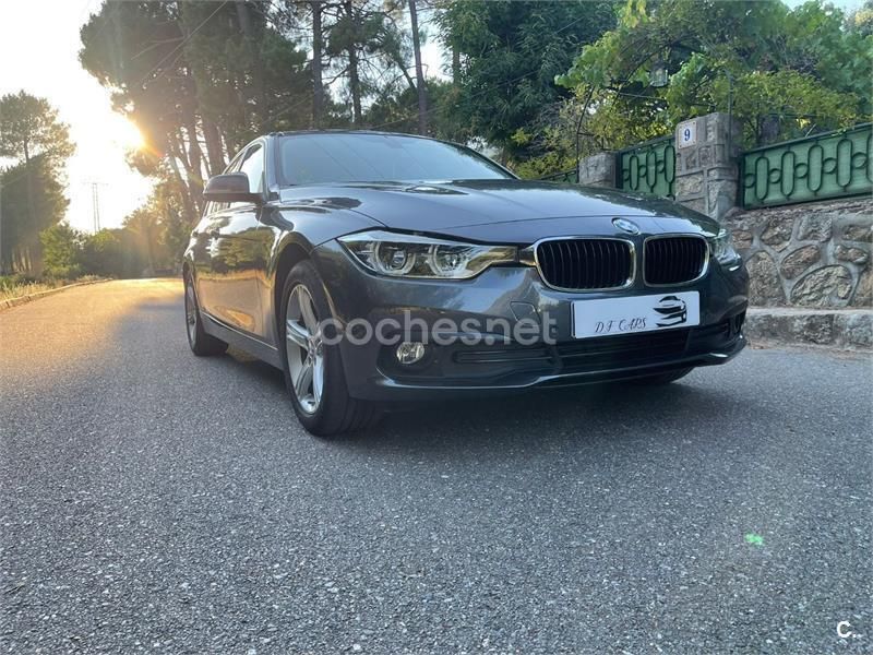 Usado BMW 320 190 CV (139 kW) 2017 Gris / plata Berlina