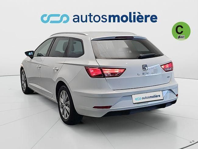 Usado Seat Leon Style Plus 115 CV (84 kW) 2017 Blanco Utilitario