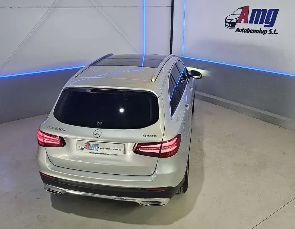 Usado Mercedes GLC250 204 CV (150 kW) 2019 Blanco SUV