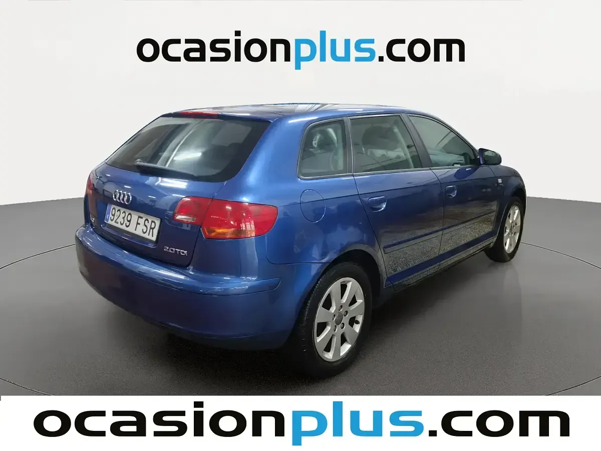 Usado Audi A3 Sportback Ambiente 140 CV (102 kW) 2007 Azul Utilitario