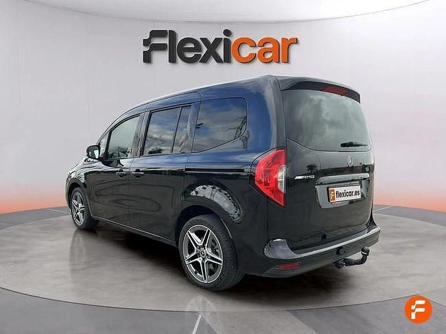 Usado Mercedes T180 116 CV (85 kW) 2022 Negro Monovolumen