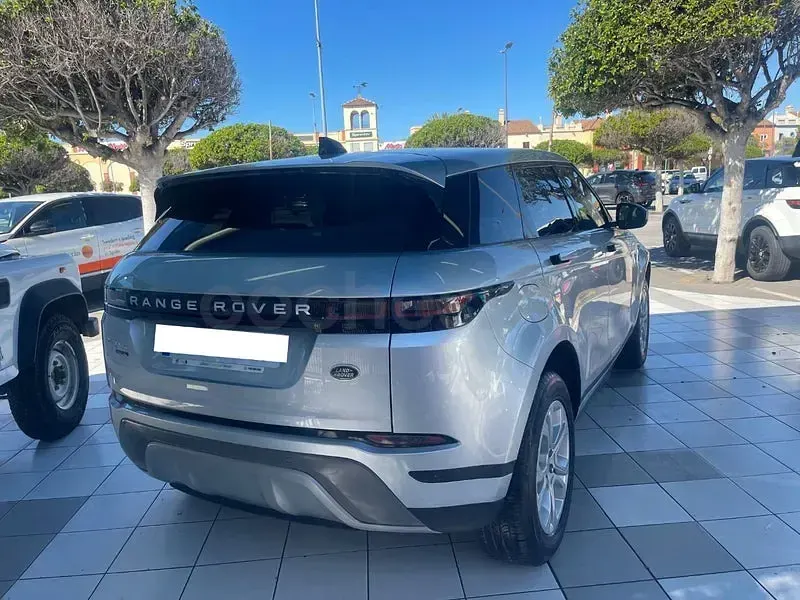 Usado Land Rover Range Rover evoque SE 150 CV (110 kW) 2020 Gris / plata SUV