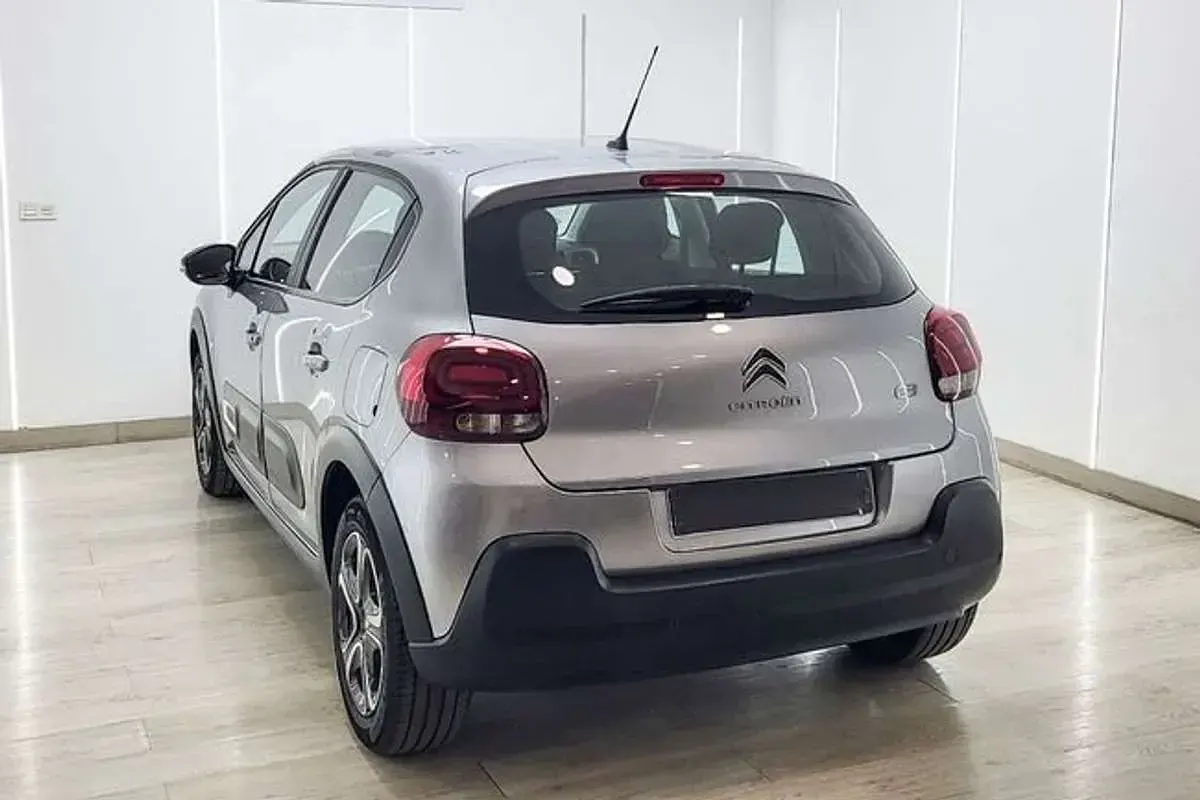Usado Citroën C3 PureTech 83 CV (61 kW) 2024 Gris Utilitario