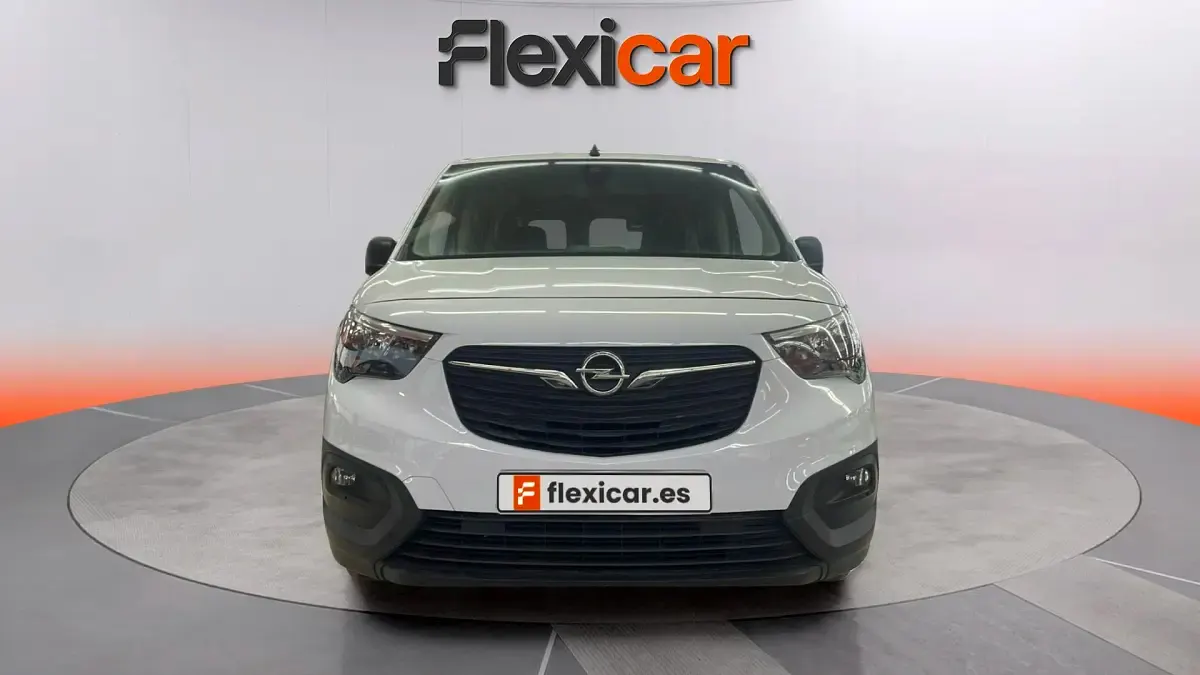 Usado Opel Combo Edition 102 CV (75 kW) 2023 Blanco Monovolumen