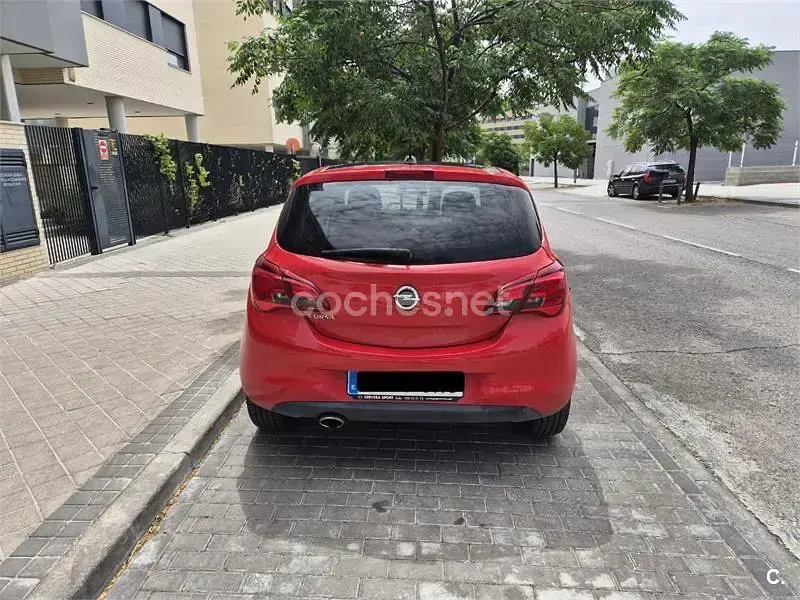 Usado Opel Corsa Color Edition 90 CV (66 kW) 2016 Rojo Utilitario