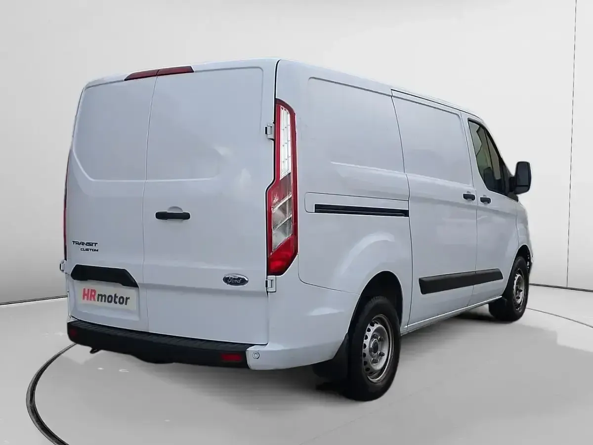 Usado Ford Transit Custom Trend 130 CV (95 kW) 2023 Blanco Van