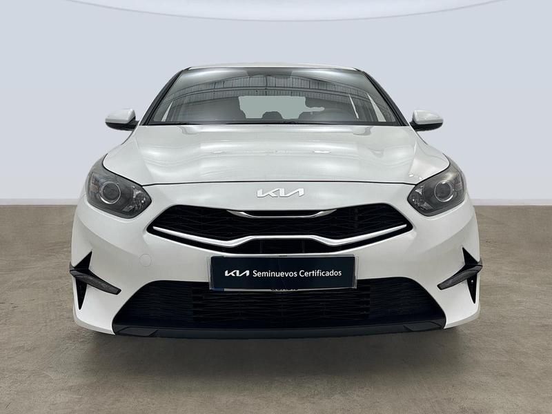 Usado Kia Ceed 101 CV (74 kW) 2024 Blanco Utilitario