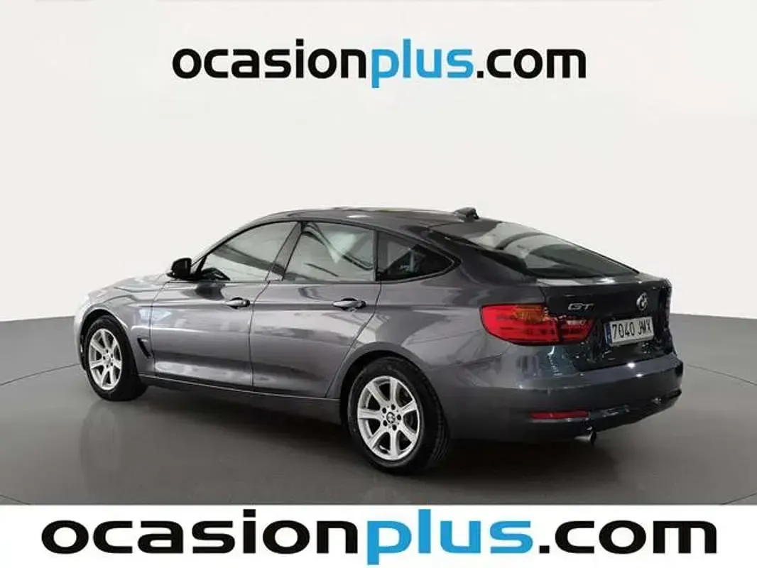 Usado BMW 320 Gran Turismo 184 CV (135 kW) 2016 Gris Berlina