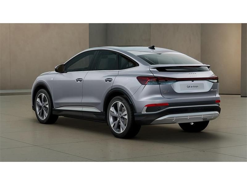 Nuevo Audi Q4 Sportback e-tron S-Line 210 kW (286 CV) 2025 Plata florete SUV