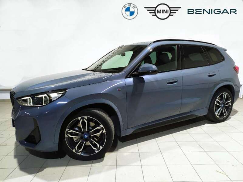 Gris Usado 2023 BMW iX1 Comfort Edition SUV | 43.850 € (Precio justo) - Imagen 1/4