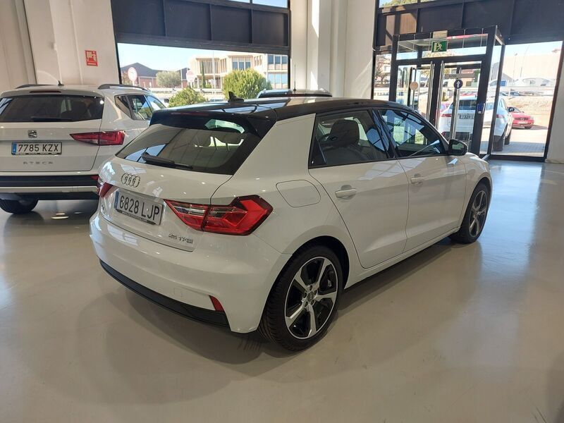 Usado Audi A1 Sportback Comfort 95 CV (69 kW) 2020 Blanco Utilitario