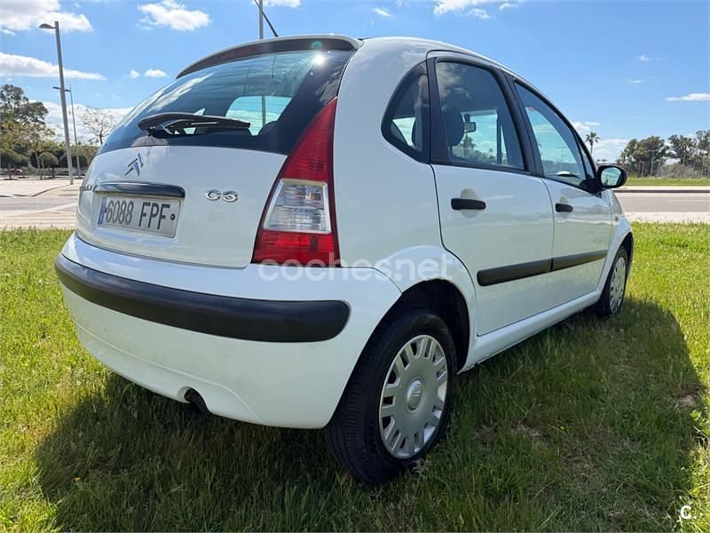 Usado Citroën C3 Exclusive 70 CV (51 kW) 2007 Blanco Berlina