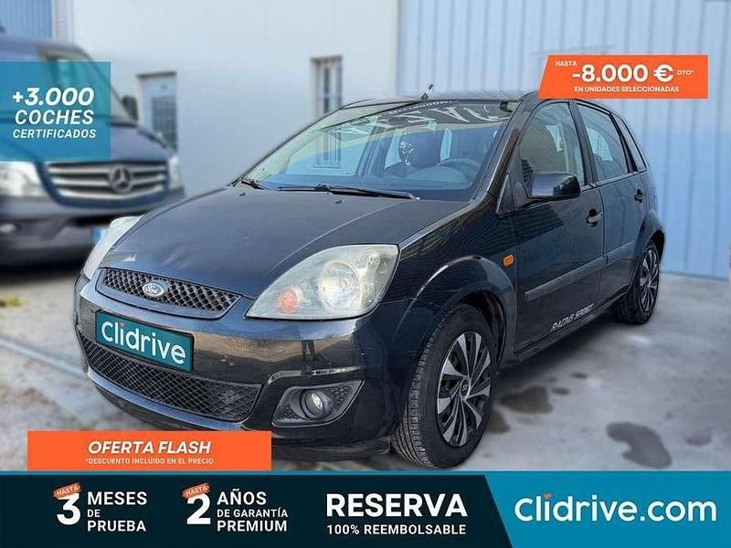 Negro Usado 2006 Ford Fiesta Trend Utilitario | 3190 € (Precio justo) - Imagen 1/3