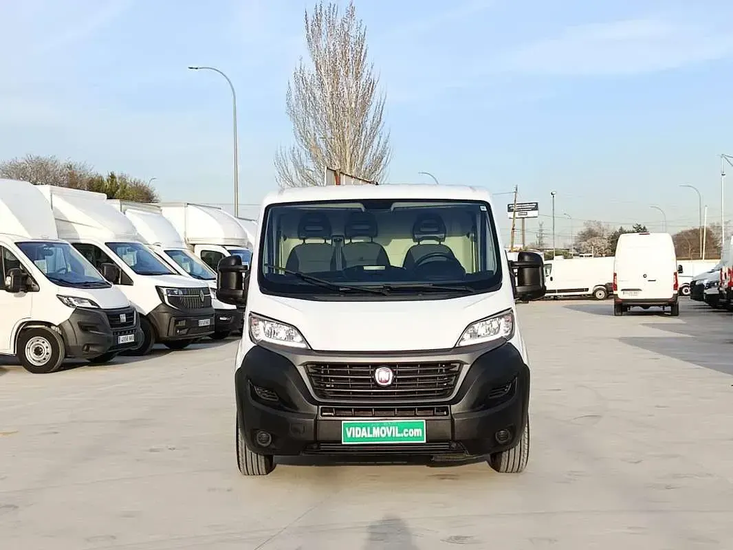 Usado Fiat Ducato 120 CV (88 kW) 2020 Blanco Van