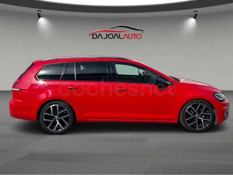 Usado VW Golf VII Advance 150 CV (110 kW) 2017 Rojo Familiar
