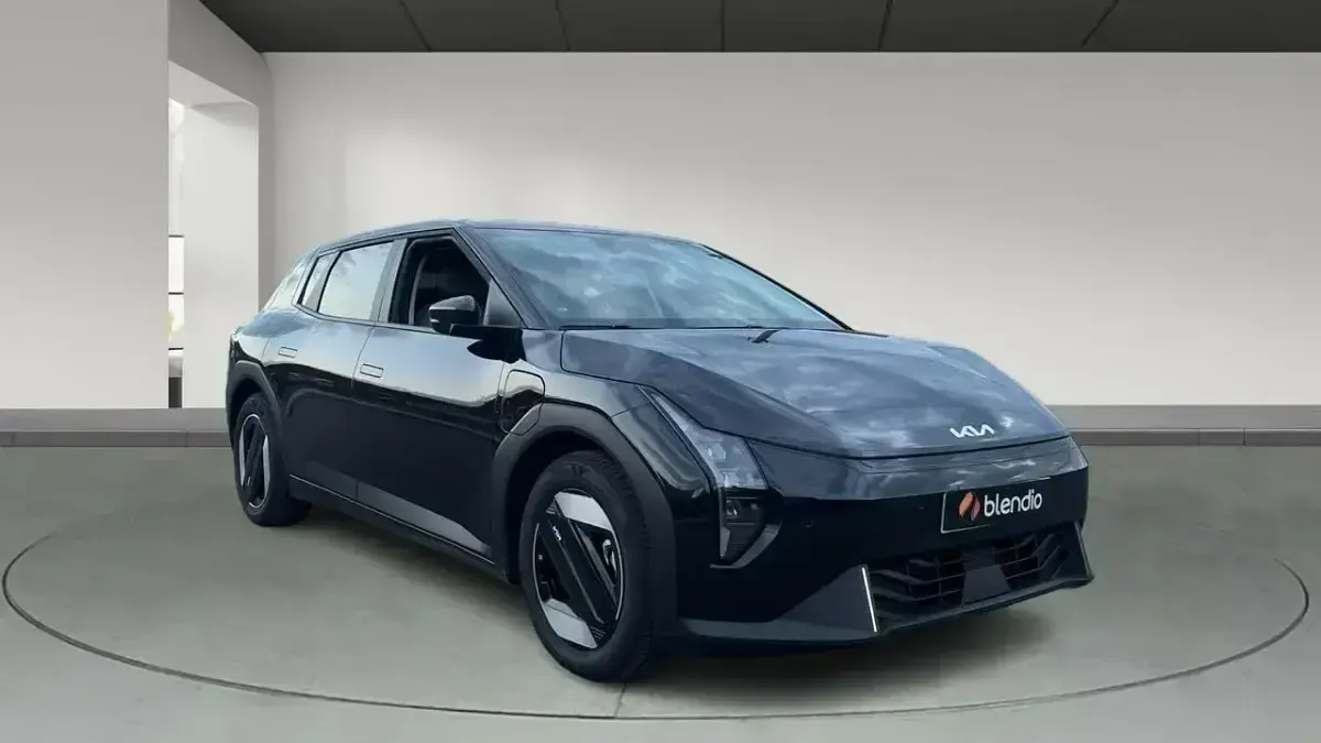 Usado Kia EV4 Launch Edition 150 kW (204 CV) 2025 Negro Berlina