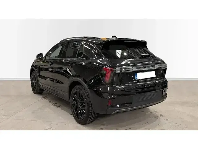 Usado Lynk & Co 01 276 CV (202 kW) 2025 Negro SUV