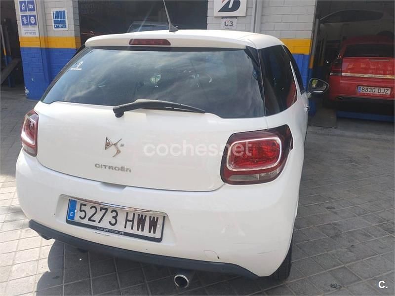 Begagnad Citroën DS3 92 HK (67 kW) 2014 Vit Sedan
