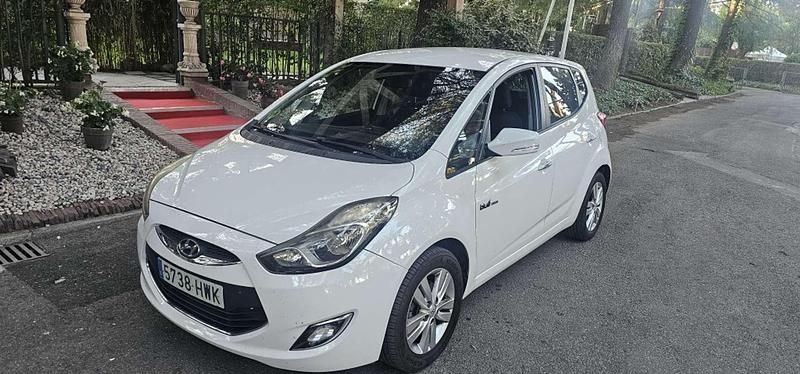 Usado Hyundai ix20 Comfort 116 CV (85 kW) 2014 Blanco Utilitario