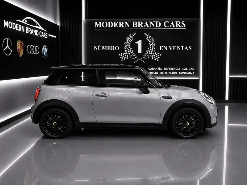 Usado Mini Cooper SE 160 kW (218 CV) 2023 Eléctrico Utilitario