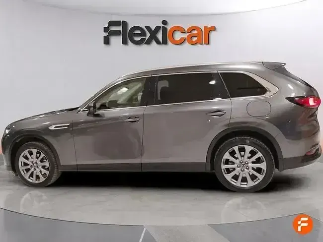 Usado Mazda CX-80 Exclusive-Line 254 CV (186 kW) 2025 Gris / plata SUV