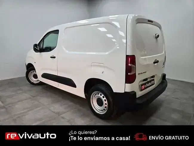 Usado Citroën Berlingo 100 CV (73 kW) 2020 Blanco Monovolumen