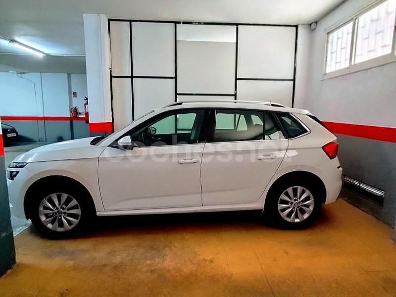 Usado Skoda Kamiq Style 115 CV (84 kW) 2020 Blanco SUV