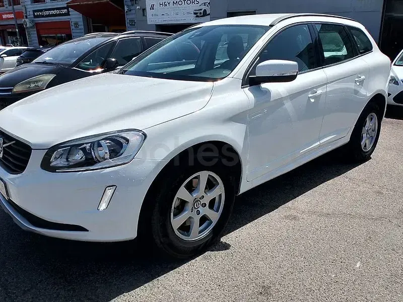 Usado Volvo XC60 Kinetic 136 CV (100 kW) 2015 Blanco SUV