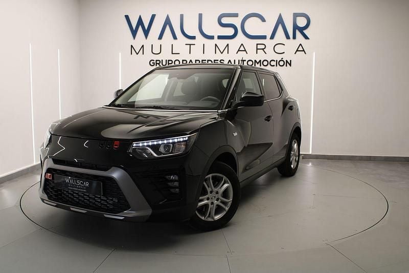 Negro Nuevo 2025 Ssangyong (KGM) Tivoli SUV | 20.750 € - Imagen 1/4