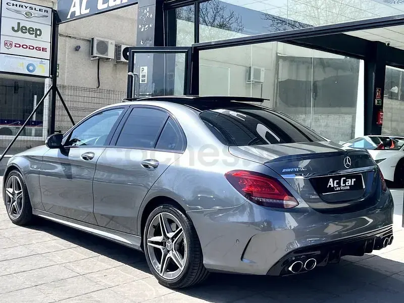 Usado Mercedes C43 AMG 390 CV (286 kW) 2019 Gris / plata Berlina