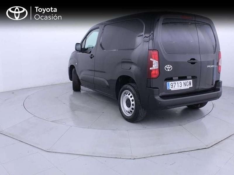 Nuevo Toyota Proace City City 102 CV (75 kW) 2025 Negro Monovolumen