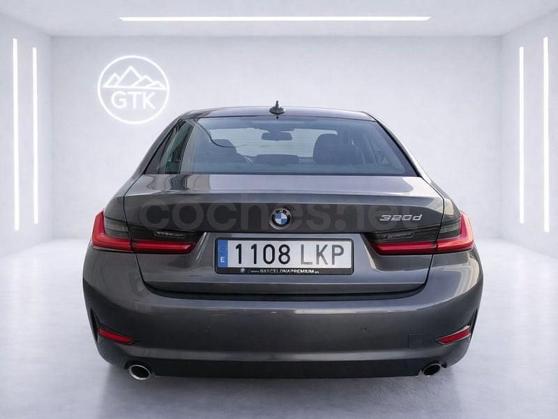 Usado BMW 320e 190 CV (139 kW) 2020 Gris / plata Berlina