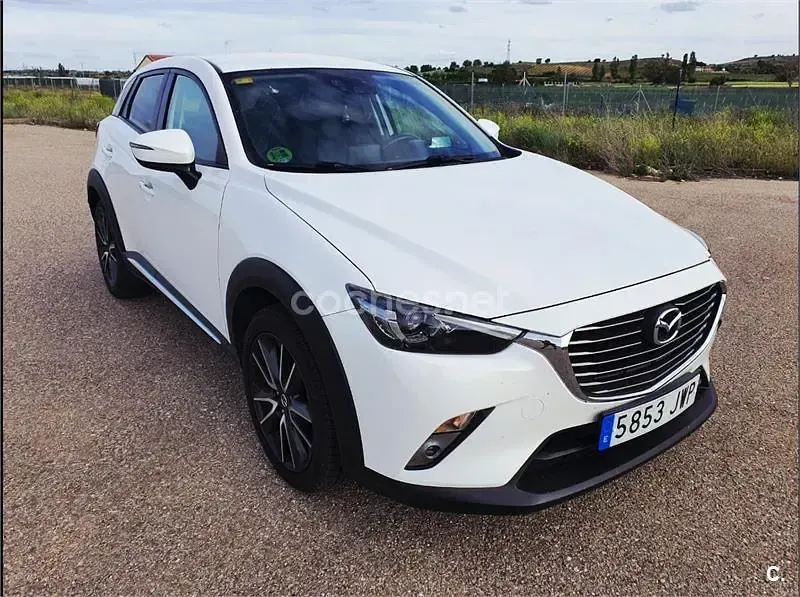 Usado Mazda CX-3 Luxury 120 CV (88 kW) 2017 Blanco SUV
