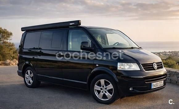 Usado VW Caravelle Comfortline 102 CV (75 kW) 2007 Negro Monovolumen