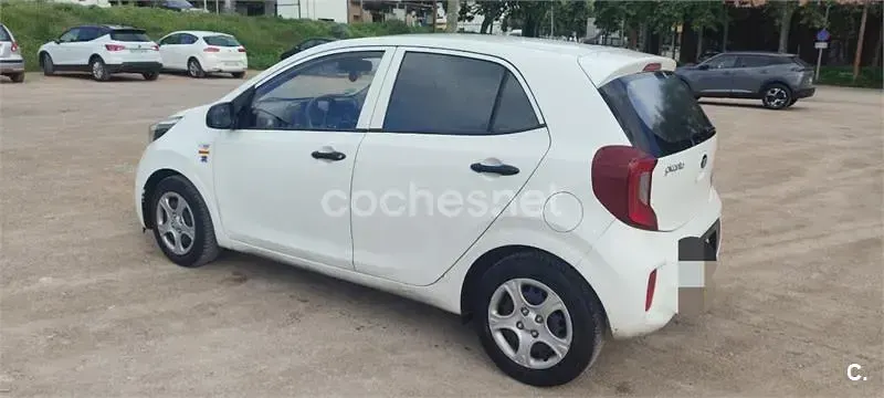 Usado Kia Picanto 67 CV (49 kW) 2018 Blanco Utilitario