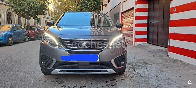 Usado Peugeot 5008 Allure 130 CV (95 kW) 2017 Gris / plata SUV