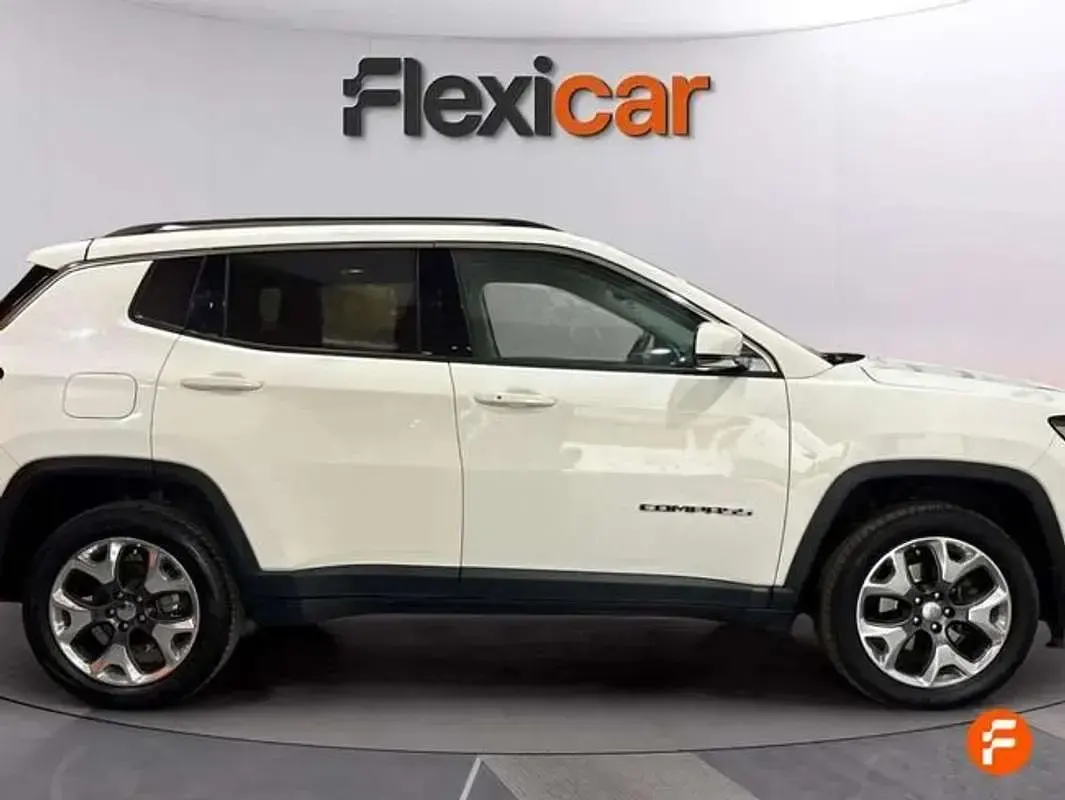 Usado Jeep Compass Limited 140 CV (102 kW) 2019 Blanco SUV