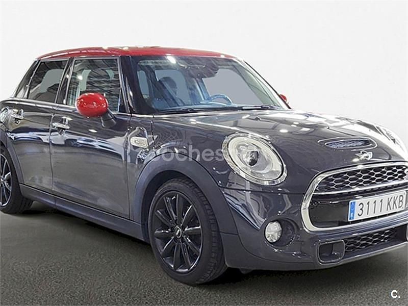 Usado Mini Cooper SD 170 CV (125 kW) 2018 Gris / plata Utilitario
