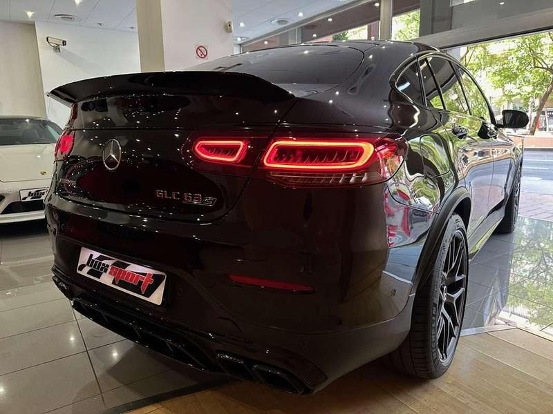 Usado Mercedes GLC63 AMG AMG 510 CV (375 kW) 2021 Negro Coupe