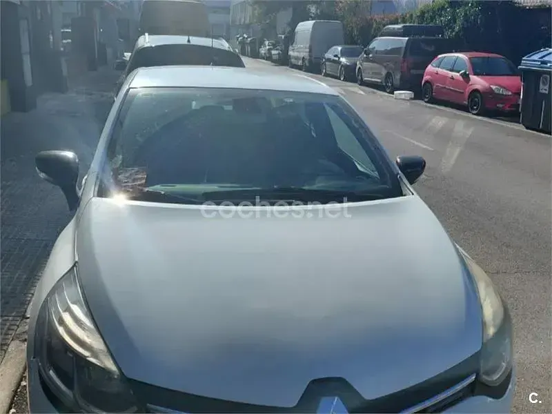 Usado Renault Clio IV Dynamique 90 CV (66 kW) 2016 Blanco Berlina