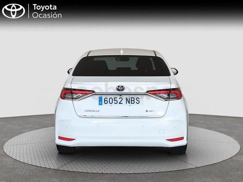 Usado Toyota Corolla Plus 140 CV (102 kW) 2025 Blanco Berlina