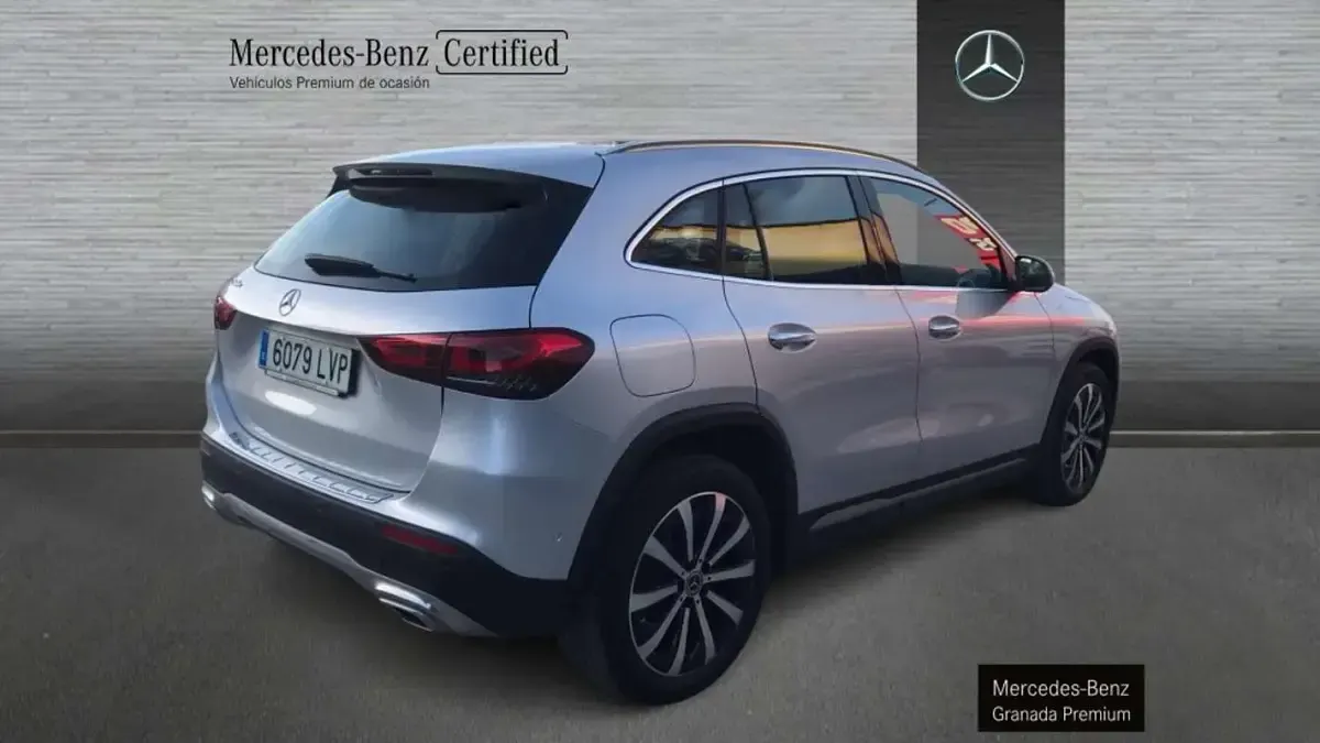 Usado Mercedes GLA250 160 CV (117 kW) 2021 SUV