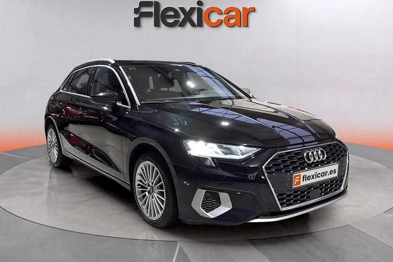 Usado Audi A3 Advanced Plus 110 CV (80 kW) 2021 Negro Berlina