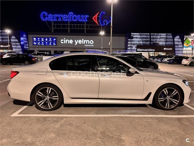 Usado BMW 740 320 CV (235 kW) 2016 Blanco Berlina